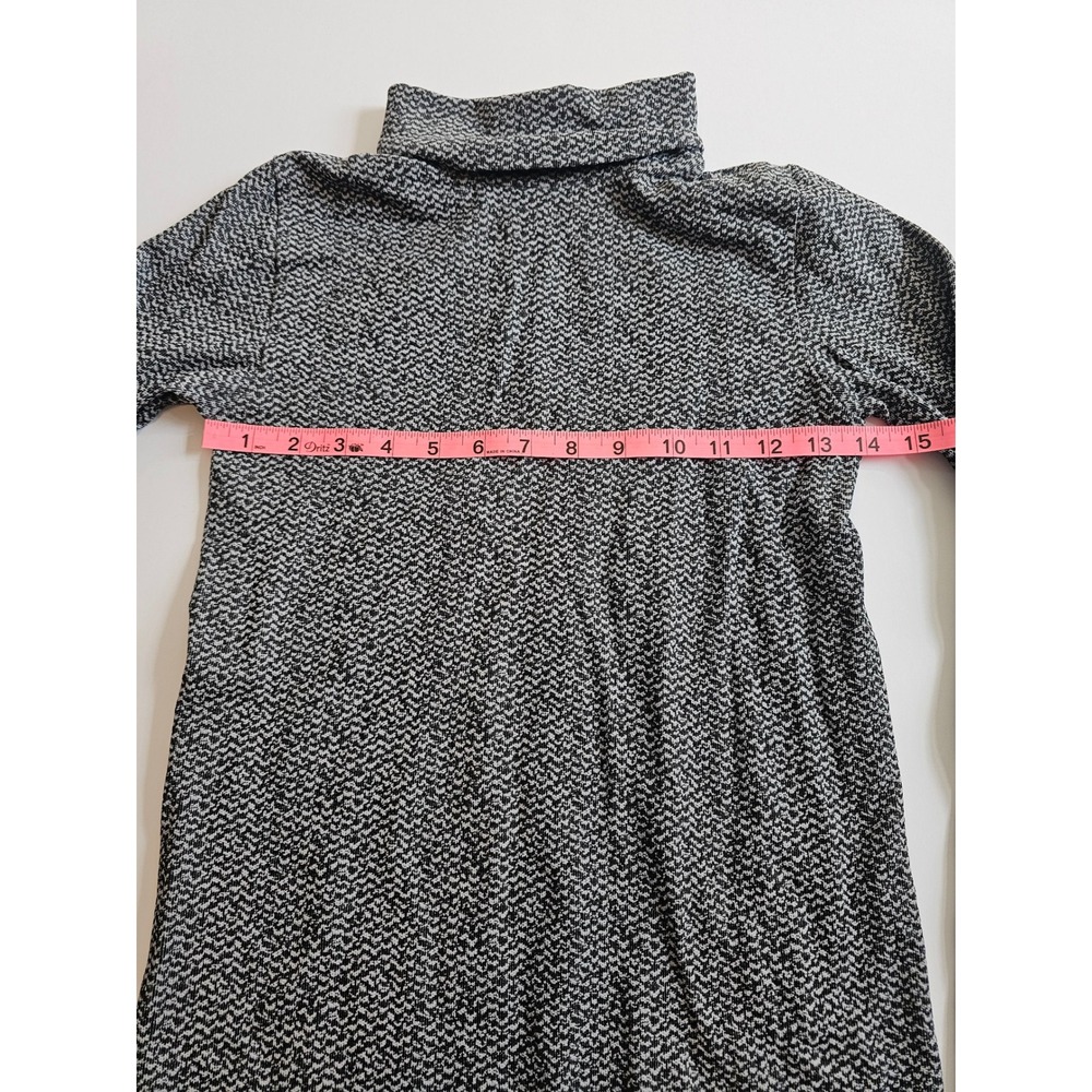 Athleta Turtleneck Top Women XS Black White Textured Chevron Knit Base layer - Picture 4 of 5